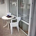 Panorama Beach, фамилно студио Deluxe Apartamento *